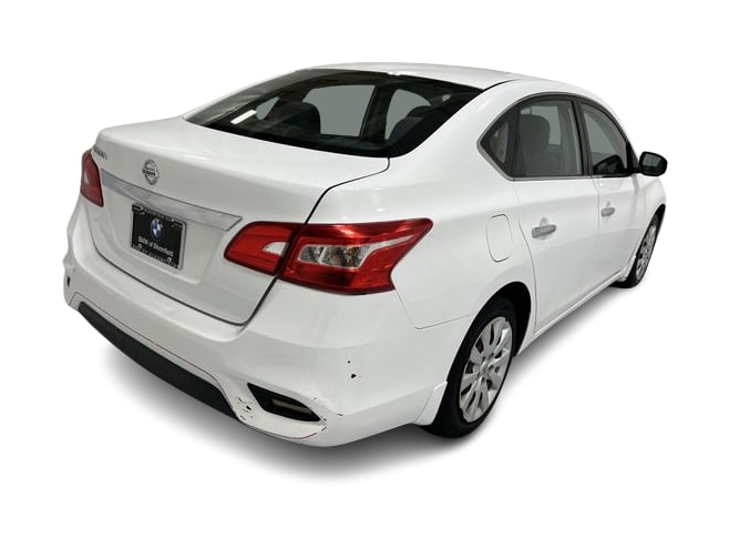 Thumbnail: 2016 Nissan Sentra - 24