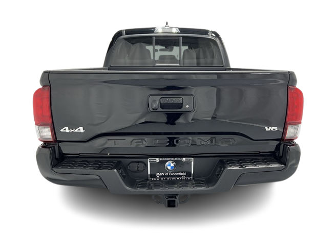 Thumbnail: 2023 Toyota Tacoma - 19