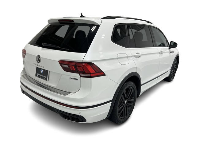 Thumbnail: 2022 Volkswagen Tiguan - 23