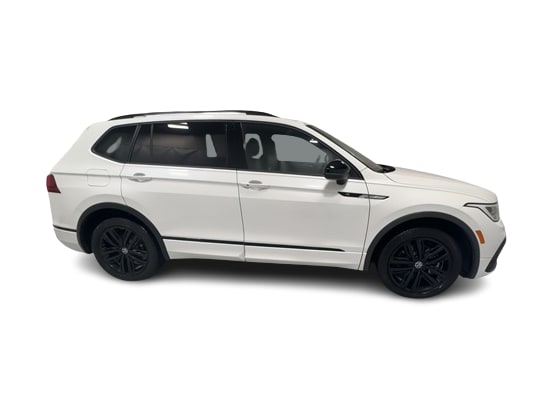 Thumbnail: 2022 Volkswagen Tiguan - 20