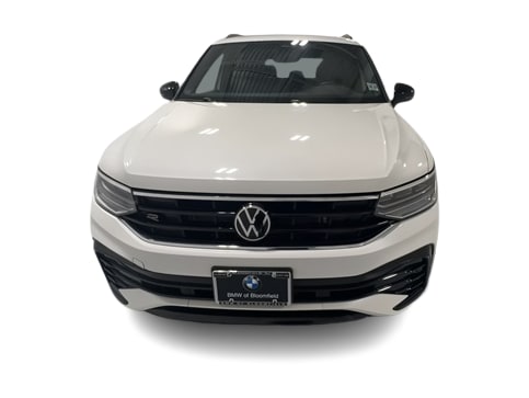 Thumbnail: 2022 Volkswagen Tiguan - 6
