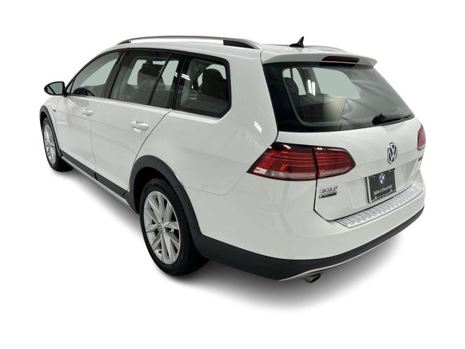 Thumbnail: 2019 Volkswagen Golf - 21