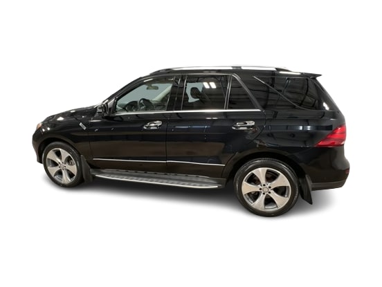 Thumbnail: 2017 Mercedes-Benz GLE - 3