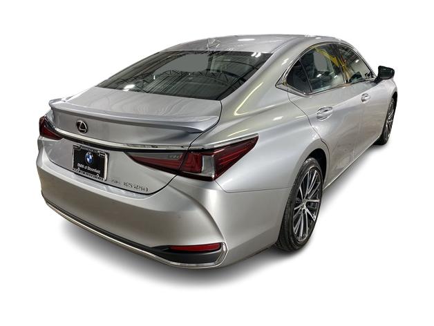 2022 Lexus ES 250 27