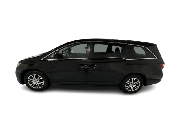 Thumbnail: 2013 Honda Odyssey - 21