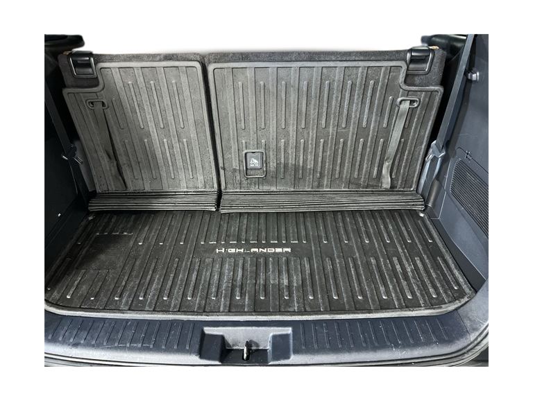 2023 Toyota Highlander Platinum 16