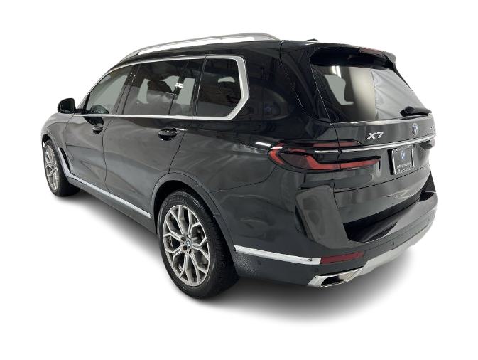 Thumbnail: 2023 BMW X7 - 4