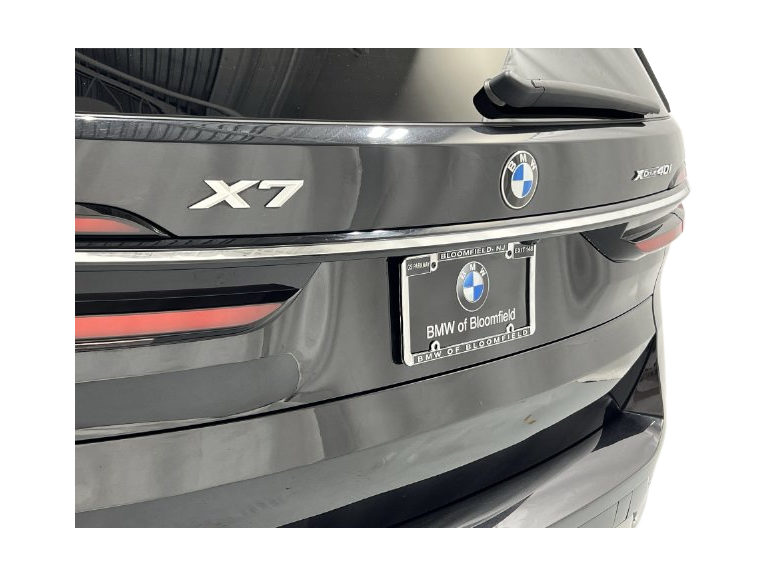 Thumbnail: 2023 BMW X7 - 24