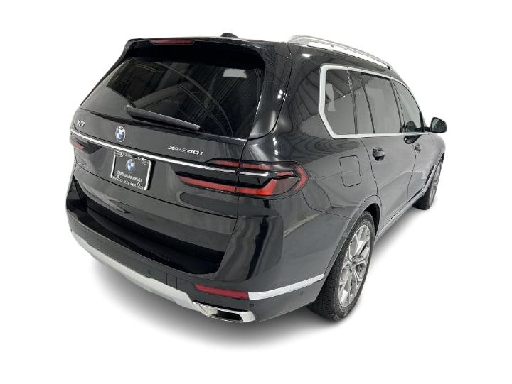 Thumbnail: 2023 BMW X7 - 21