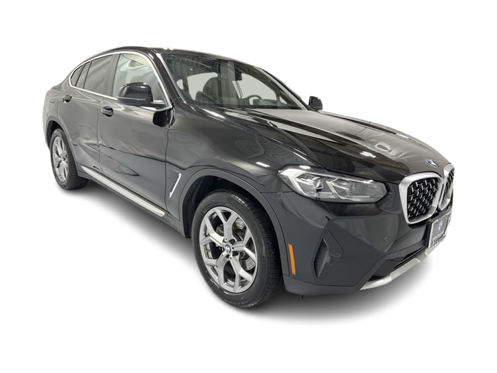 Thumbnail: 2025 BMW X4 - 23