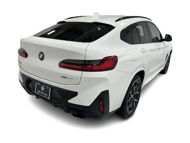 Thumbnail: 2024 BMW X4 - 22