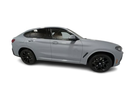 Thumbnail: 2024 BMW X4 - 19