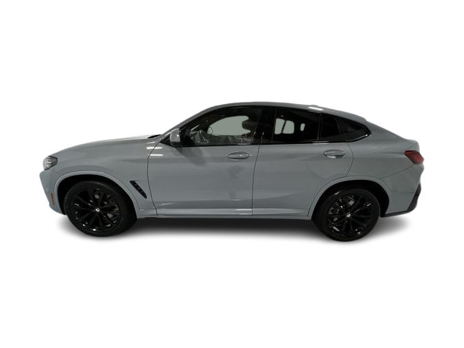 Thumbnail: 2024 BMW X4 - 20