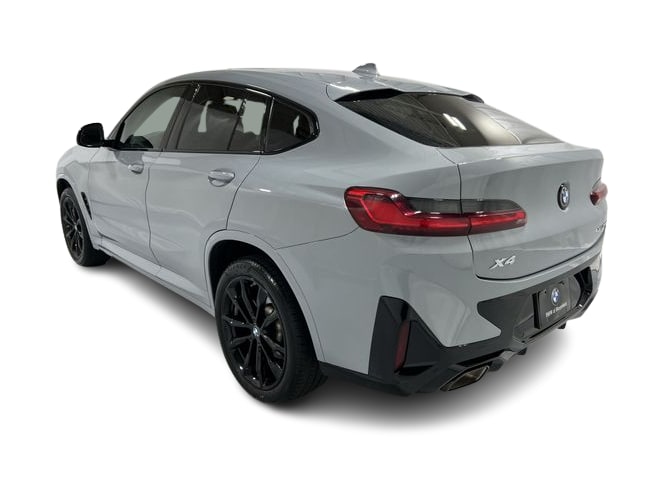 Thumbnail: 2024 BMW X4 - 4