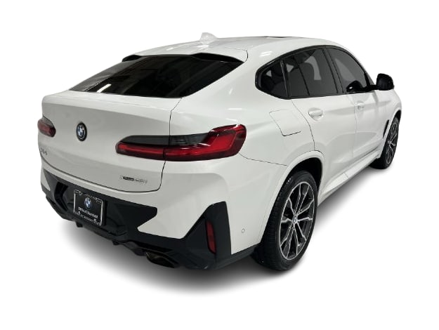 Thumbnail: 2024 BMW X4 - 21