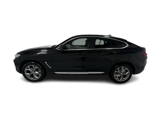 Thumbnail: 2025 BMW X4 - 21