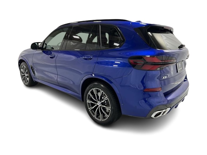 Thumbnail: 2026 BMW X5 - 22