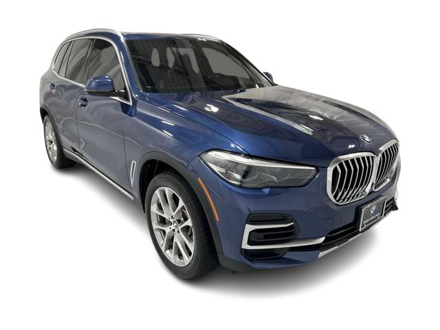 Thumbnail: 2022 BMW X5 - 22