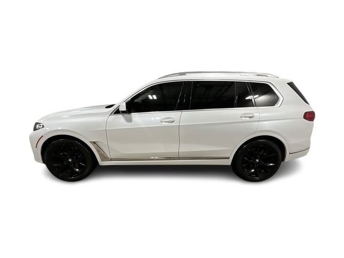 Thumbnail: 2022 BMW X7 - 22