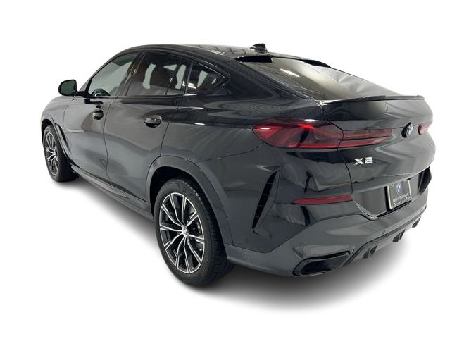 Thumbnail: 2022 BMW X6 - 4