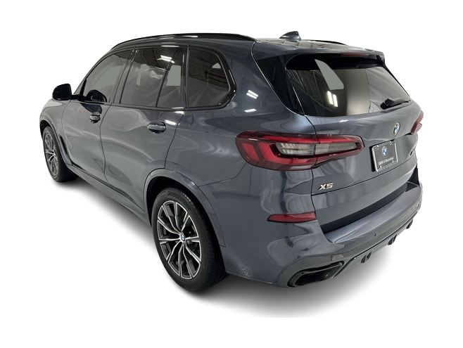 Thumbnail: 2021 BMW X5 - 21