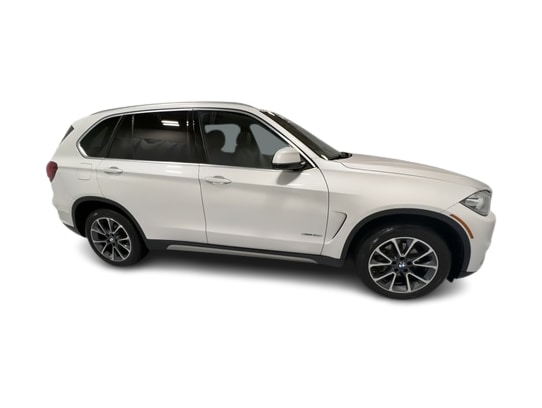 Thumbnail: 2017 BMW X5 - 20