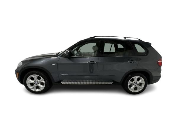 Thumbnail: 2013 BMW X5 - 21