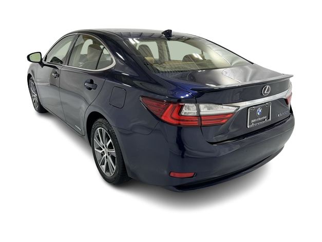 Thumbnail: 2018 Lexus ES - 4