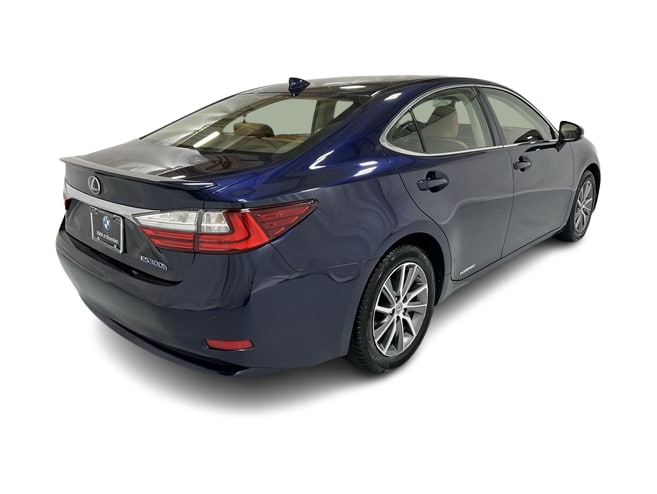 Thumbnail: 2018 Lexus ES - 23