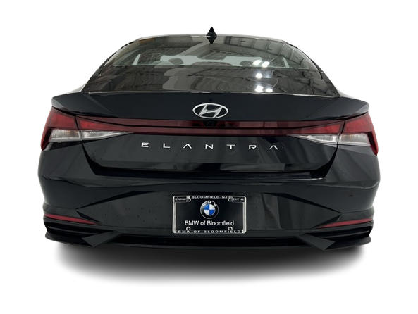 Thumbnail: 2023 Hyundai Elantra - 5