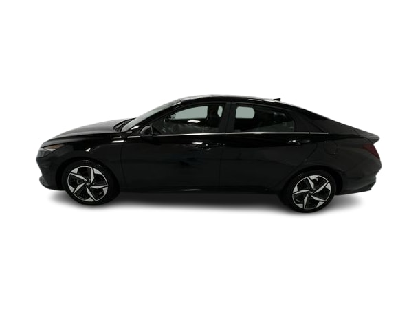 Thumbnail: 2022 Hyundai Elantra - 22