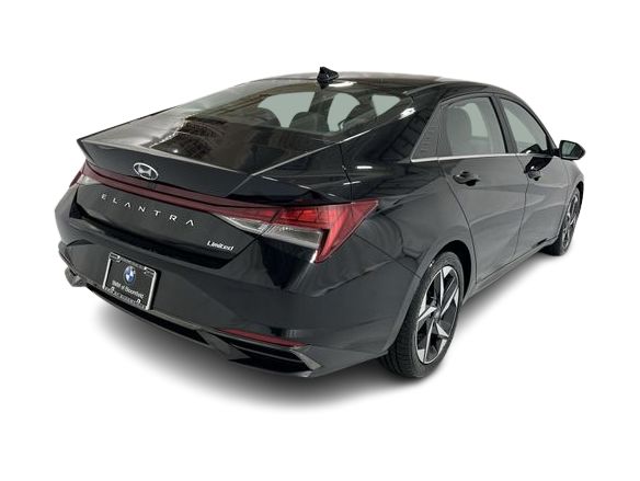Thumbnail: 2022 Hyundai Elantra - 23