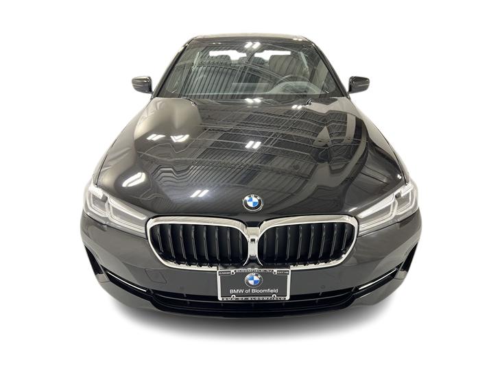 Thumbnail: 2023 BMW 5 Series - 23