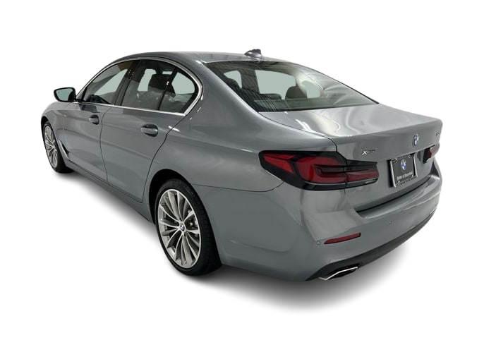 Thumbnail: 2023 BMW 5 Series - 4