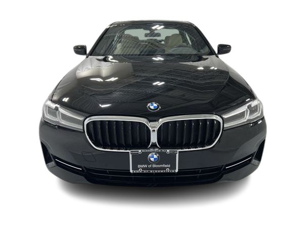 Thumbnail: 2023 BMW 5 Series - 24
