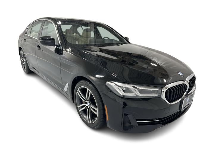 Thumbnail: 2023 BMW 5 Series - 23