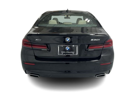 Thumbnail: 2023 BMW 5 Series - 5