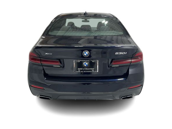 Thumbnail: 2023 BMW 5 Series - 5