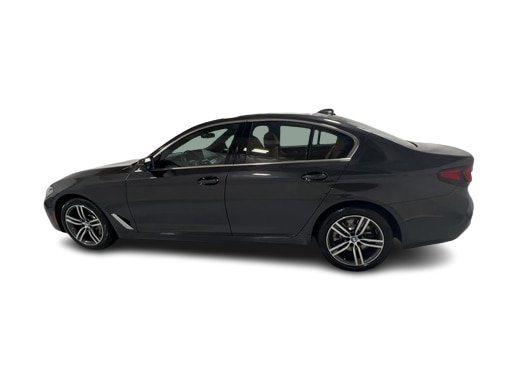 Thumbnail: 2022 BMW 5 Series - 21