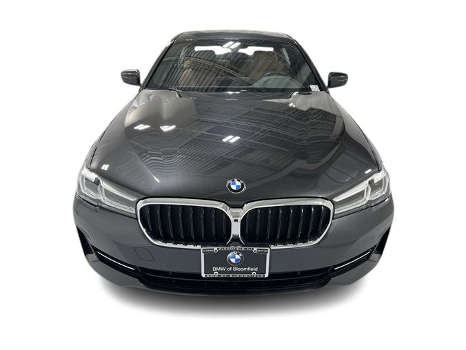 Thumbnail: 2022 BMW 5 Series - 29