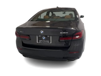 Thumbnail: 2022 BMW 5 Series - 22