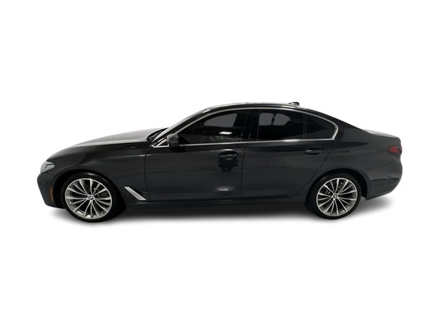 Thumbnail: 2022 BMW 5 Series - 3