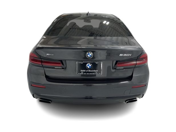 Thumbnail: 2022 BMW 5 Series - 5