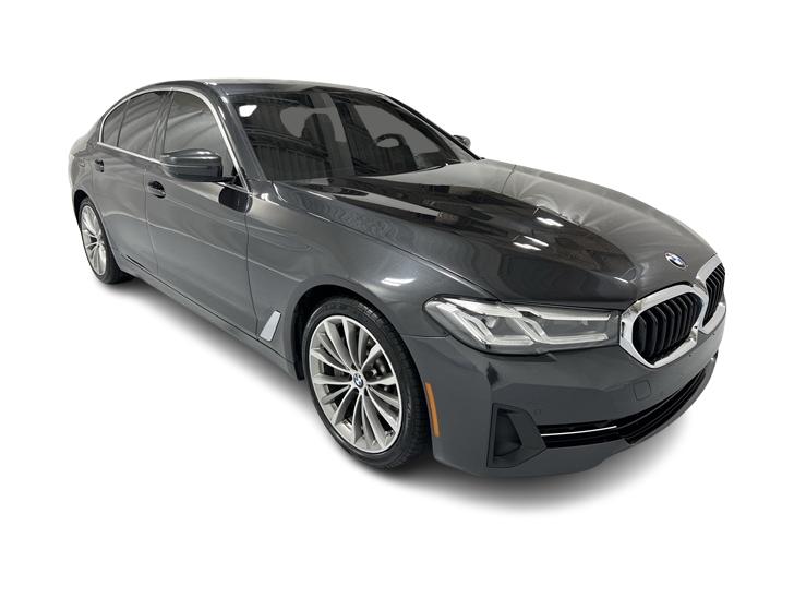 Thumbnail: 2022 BMW 5 Series - 22