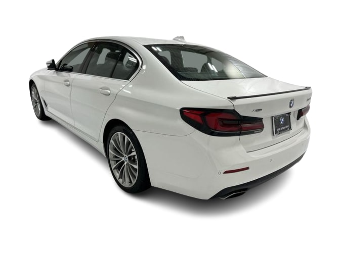 Thumbnail: 2021 BMW 5 Series - 20