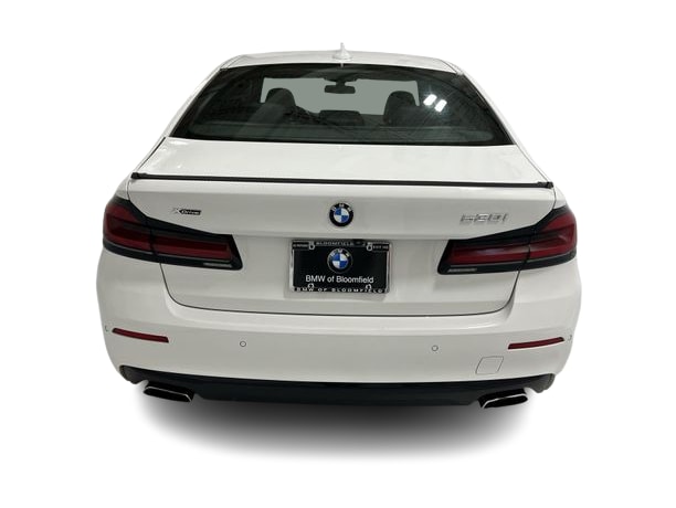 Thumbnail: 2021 BMW 5 Series - 5