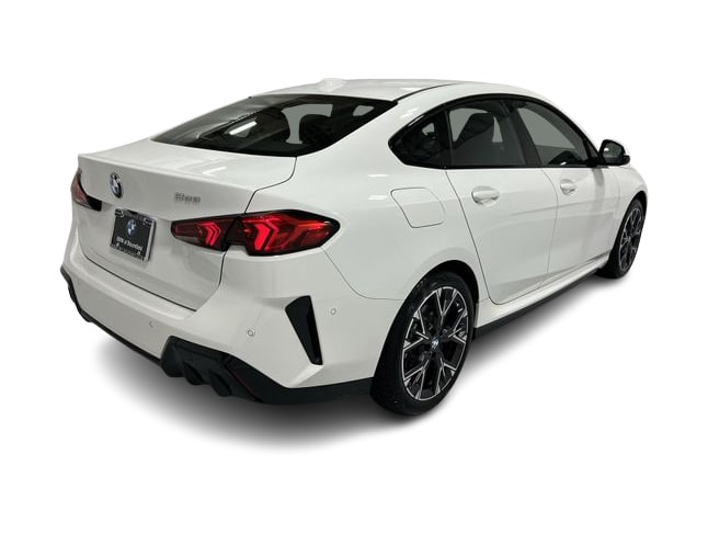 Thumbnail: 2026 BMW 2 Series - 23