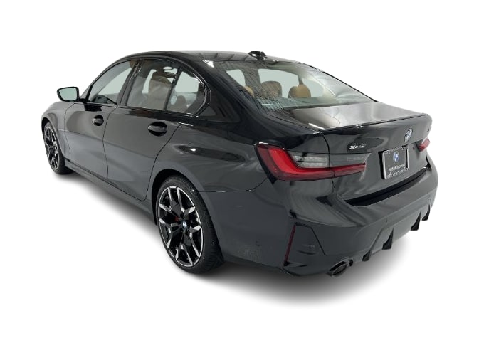 Thumbnail: 2026 BMW 3 Series - 21