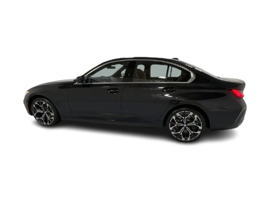 Thumbnail: 2026 BMW 3 Series - 3