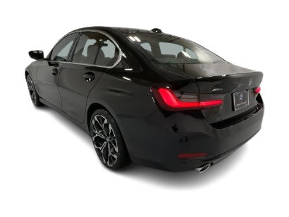 Thumbnail: 2026 BMW 3 Series - 4
